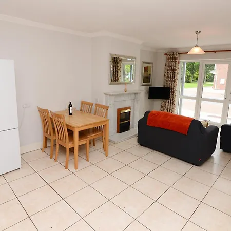 Gort Na Coiribe Holiday Village