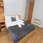 아파트 Gort Na Coiribe Village 골웨이