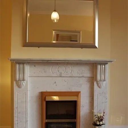 Gort Na Coiribe Village 아파트